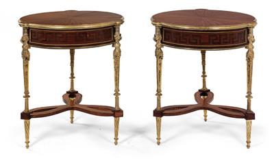 Pair of round salon tables, - Nábytek