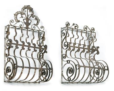 Set of four Late Baroque lattice window railings, - Rustikální nábytek