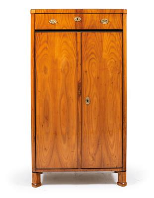 Small Biedermeier cabinet, - Mobili