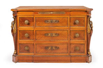 Neo-Classical revival chest of drawers, - Furniture