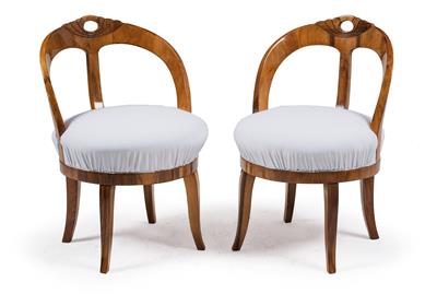 Pair of Biedermeier chairs, - Nábytek, koberce