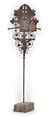 Large iron funerary cross, - Rustic Furniture