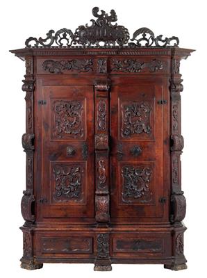 Museum quality Tyrolean rustic cabinet, - Rustic Furniture