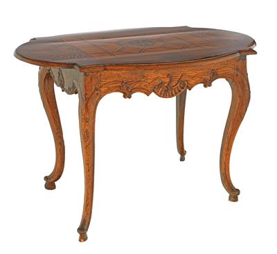 Oval table, - Nábytek, koberce