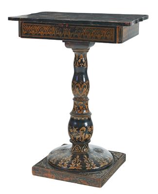 Victorian sewing table, - Mobili