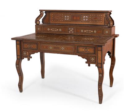 Large oriental style writing desk, - Mobili e arti decorative