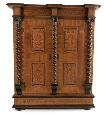 Hall cupboard, - Mobili e arti decorative