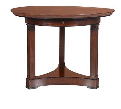 Neo-Classical round salon table, - Mobili e arti decorative
