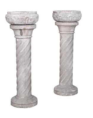 Pair of garden columns, - Furniture and the decorative arts