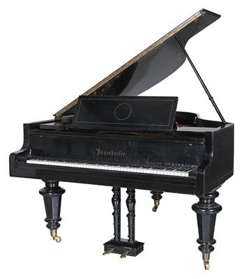 Baby grand piano, - Mobili e arti decorative