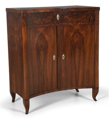 Biedermeier pier cabinet, - Nábytek, koberce