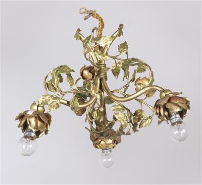 Small decorative bronze chandelier, - Nábytek, koberce