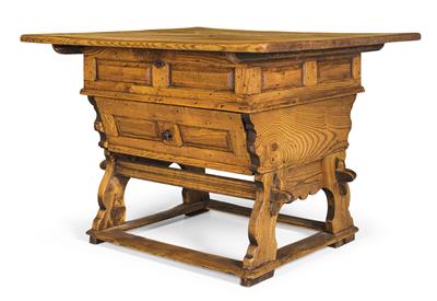 Rustic table or “Rhöntisch”, - Rustic Furniture