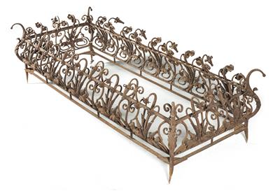 Rare wrought iron edging for a garden, monument or grave, - Rustikální nábytek