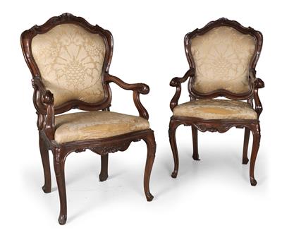Pair of armchairs, - Furniture and Decorative Art