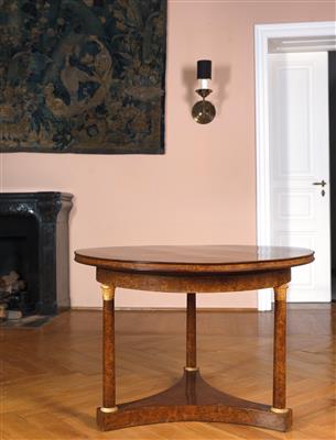 A round Biedermeier table, - Collezione Reinhold Hofstätter