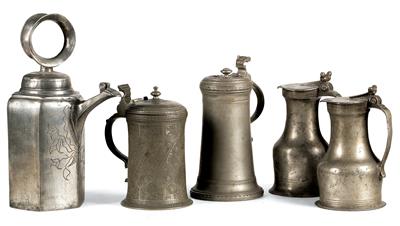 A screw-top jug, a ‘Stitze’ tankard, a ‘Walzenkrug’ stein, two jugs - Kolekce Reinhold Hofstätter