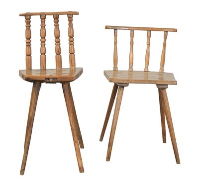 Two different wooden chairs, - Rustikální nábytek