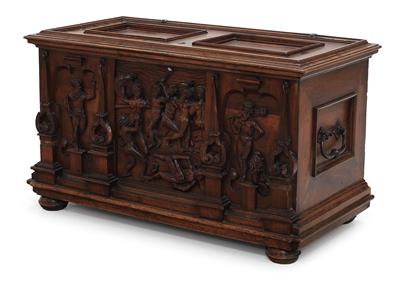 Small decorative coffer, - Rustikální nábytek