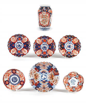 1 Imari vase, 6 Imari wall plates, - Majetek aristokratického původu a předměty důležitých proveniencí