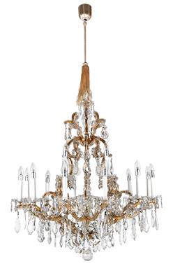 Large crown-shaped glass chandelier, - Nábytek