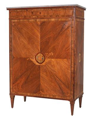 Half height Neo-Classical cabinet, - Nábytek