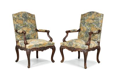 A pair of armchairs in Baroque style, - Majetek aristokratického původu a předměty důležitých proveniencí