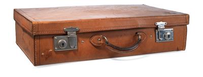 A suitcase, - Di provenienza aristocratica