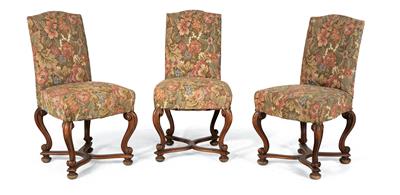 A set of 3 chairs in Baroque style, - Majetek aristokratického původu a předměty důležitých proveniencí