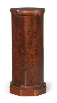 A Biedermeier cylinder cabinet, - Furniture and Decorative Art