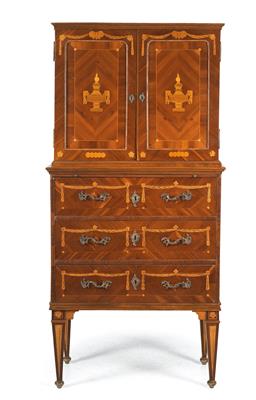 A Neo-Classical cabinet on chest, - Mobili e arti decorative