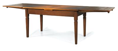 A provincial extension table, - Furniture and Decorative Art