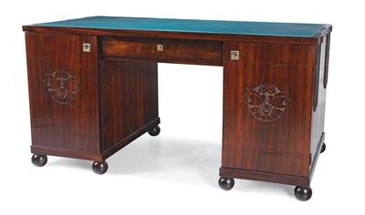 A late Art Nouveau writing desk, - Furniture and Decorative Art