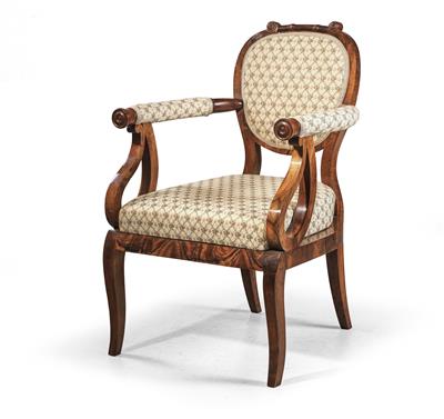 A Biedermeier armchair - Mobili e arti decorative