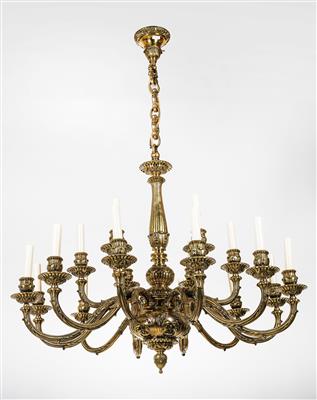 A large brass chandelier, - Nábytek