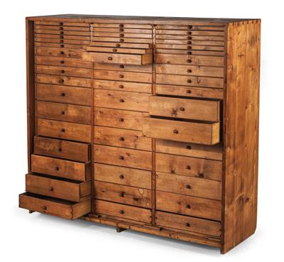 A half-height chest of drawers, - Nábytek