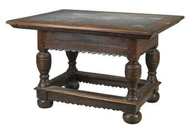 A Provincial Rectangular Table, - Mobili rustici