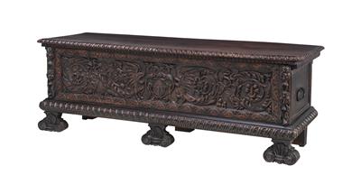 A Northern Italian Chest in Renaissance Style, - Nábytek