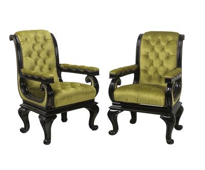A Pair of English Armchairs, - Furniture and Decorative Art