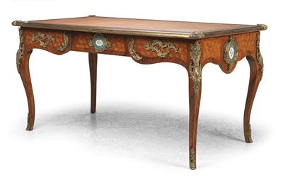 A Writing Desk, - Mobili e arti decorative