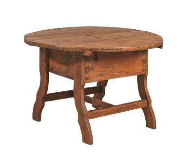 A Round Rustic Table, - Nábytek