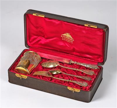 A Cutlery Service from Vienna, - Di provenienza aristocratica