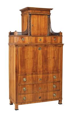 A Biedermeier Secretary Desk, - Asiatico, antiquariato e mobili - Parte 2