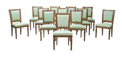 A Set of 12 Chairs - Asiatico, antiquariato e mobili - Parte 2