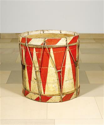 A Decorative Drum, - Nábytek