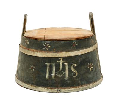 A Rustic Bridal Bucket, - Lidový nábytek