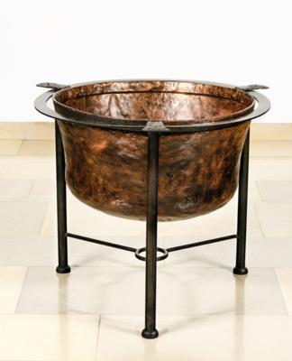 A Large Copper Pot, - County Furniture