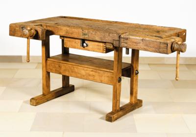 A Workbench, - Lidový nábytek