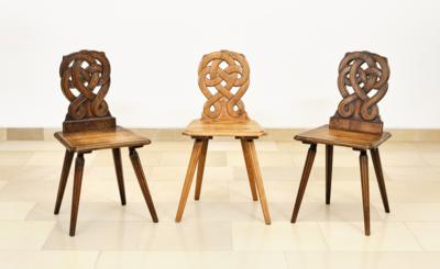 A Set of 3 Slightly Different Rustic Plank Chairs, - Lidový nábytek