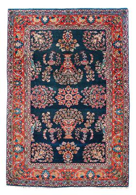 Saruk, - Oriental Carpets, Textiles and Tapestries